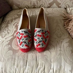 Castaner Kenda Cherry and Bee Embroidered Flat Canvas Espadrilles Size 40